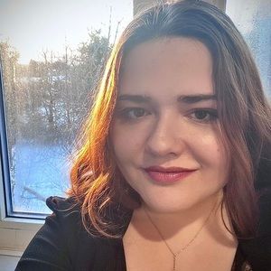 Meet your Posher, Jade